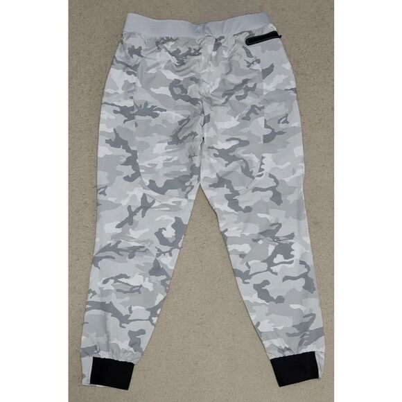 Under Armour 1352027-018 Men's Sz XL Halo Gray Camo UA Unstoppable Joggers - Picture 2 of 11